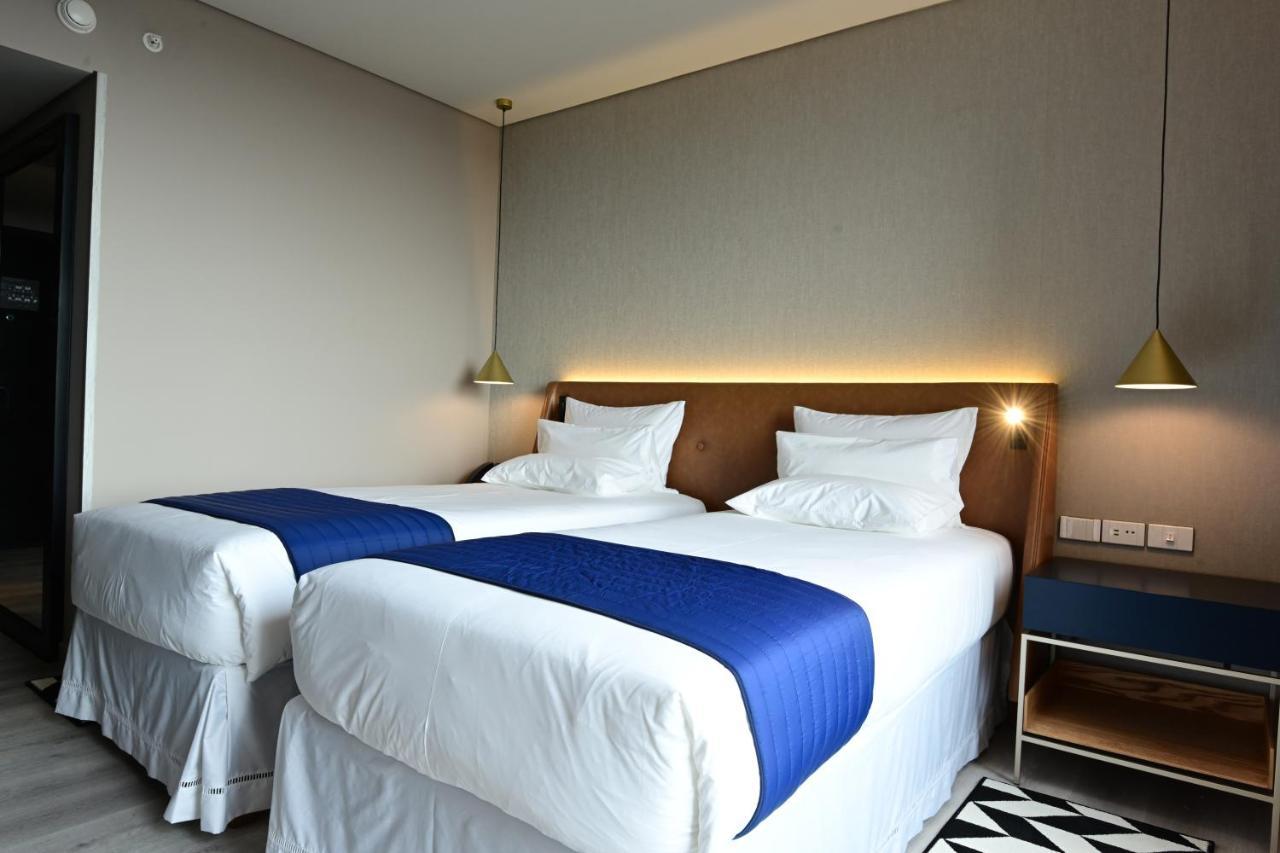 Novotel Санта-Крус-де-ла-Сьерра Экстерьер фото
